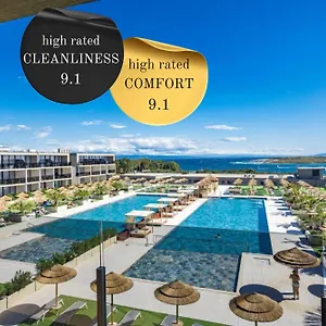 Aparthotel Del Mar Emotion, Liznjan